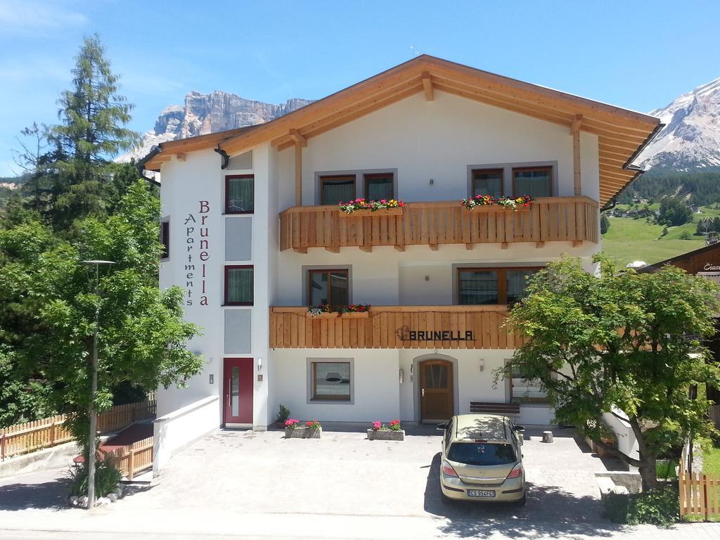 Apartments Brunella La Villa  Exterior photo