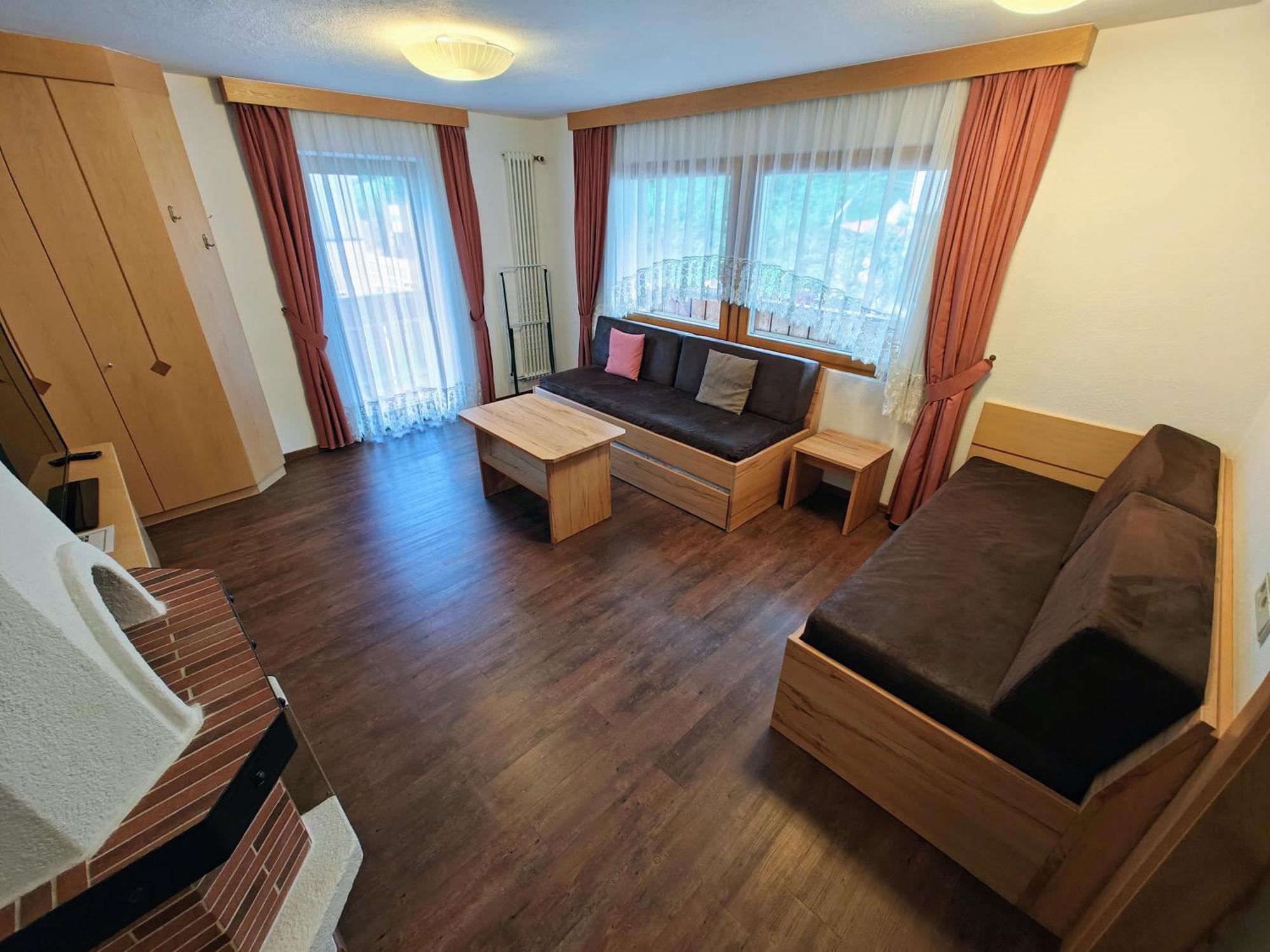 Apartments Brunella La Villa  Exterior photo